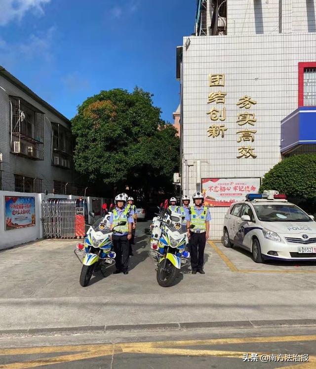 廣東汕頭交警警用摩托車(chē)巡邏新舉措來(lái)了(組圖)